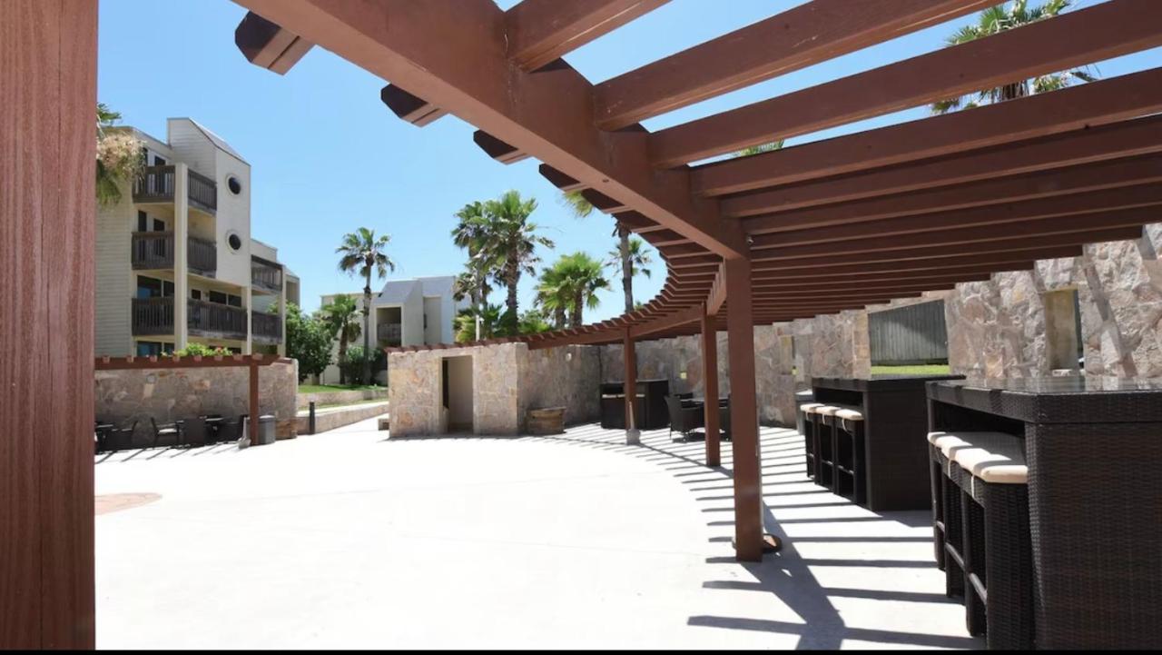 סאות' פאדרה איילנד New Stunning Ocean-View Beachfront Resort, Heated Pool! מראה חיצוני תמונה
